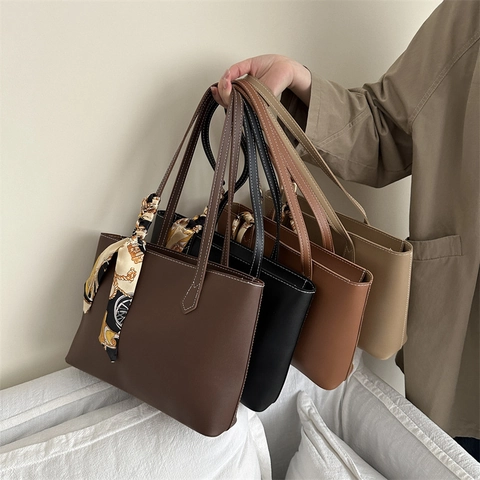 Vintage Damen PU Leder Tote Bag Große Kapazität Umhängetasche Mit Satinnschal Kontrastnaht Minimalistisch Retro