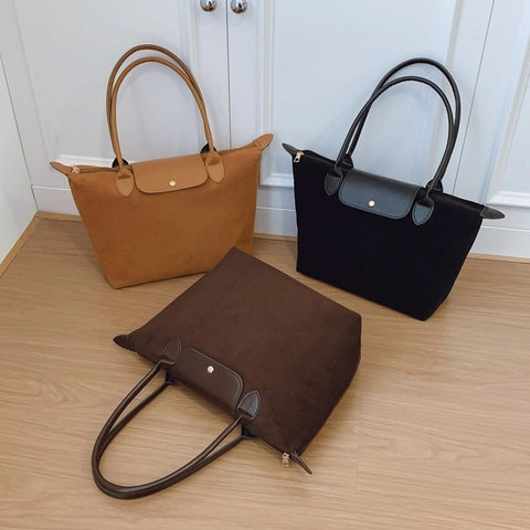 Borsa Tote Capiente Pelle PU Scamosciata Borsa Spalla Donna Con Patta Fibbia Metallo Cerniera Casual Classico Urbano