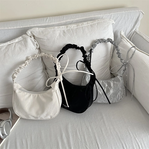 Damen Metallic Plissierte Hobo Tasche Mode Halbmond Umhängetasche Mit Schleife Nische Design Chic Crossbody Tasche Alltag