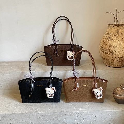 Leopard Print Tote Bag Women Large Capacity PU Leather Shoulder Bag Fashion Casual Handbag Ribbon Bow Pendant