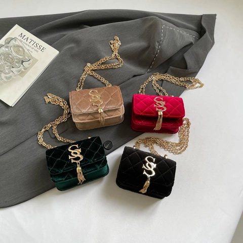 Vintage Dames Mini Gewatteerde Fluwelen Crossbody Tas Met Gouden Ketting Kwastje Elegante Kleine Vierkante Schoudertas