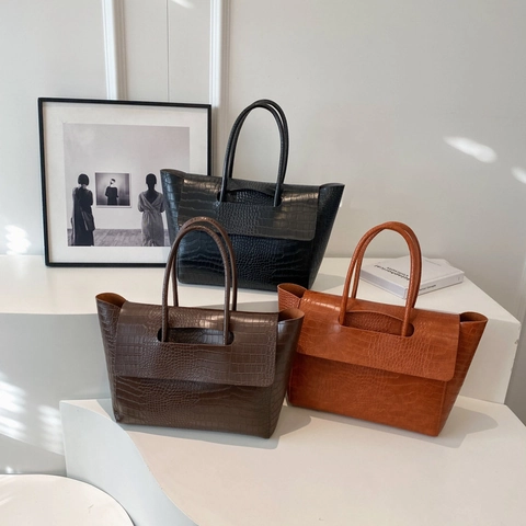 Women Large Capacity Crocodile Embossed PU Leather Tote Bag Vintage Commuting Shoulder Bag With Top Handle Fashion Handbag