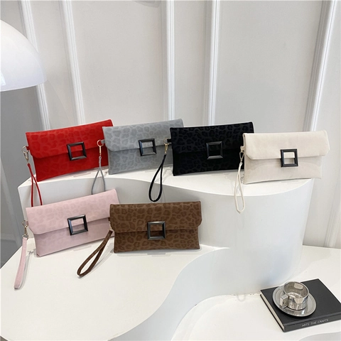 Dames Enveloppe Clutch Tas Luipaardprint Suède PU Leer Grote Zwarte Vierkante Gesp Met Polsbandje Casual Mode