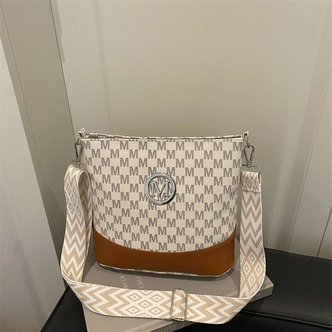 Borsa A Spalla Donna Monogramma M Stampa Colorblock Tracolla Larga Geometrica Logo In Metallo
