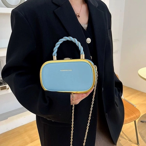 Bolso Caja Cuero PU Marco Metálico Asa Retorcida Cadena Moda Bolso Bandolera Para Mujer