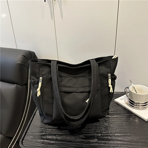 Women Large Capacity Nylon Tote Bag With Multi Pockets Zipper Closure Casual Shoulder Bag For Daily Commute Work School