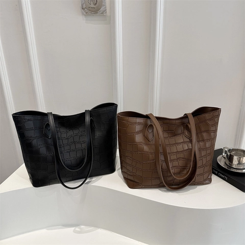 Women Fashion Crocodile Embossed PU Leather Tote Bag Large Capacity Zipper Shoulder Bag For Work Daily Commuter Retro