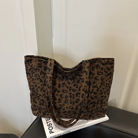 Leopard Print Corduroy Tote Bag Large Capacity Commuting Shoulder Handbag With Zipper Front Pocket Retro Fashion Women