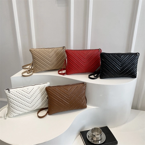 Fashion PU Leather Envelope Clutch Bag V-Quilted Rivet Crossbody Bag Small Square Bag With Long Strap For Daily Party Women