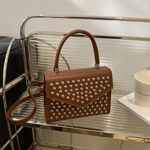 Women Rivet Shoulder Bag PU Leather Studded Envelope Flap Handbag Elegant Crossbody Bag With Adjustable Strap
