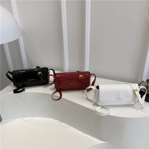 Vintage Women PU Leather Small Square Bag Glossy Patent Finish Shoulder Crossbody Bag Minimalist Elegant Baguette Handbag