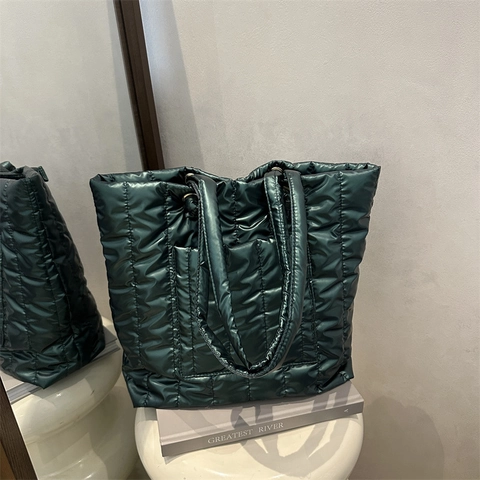 Bolso Tote Acolchado para Mujer Metálico Brillante Gran Capacidad Bolso de Hombro Color Sólido Moda de Invierno