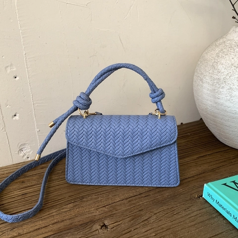 Woven PU Leather Crossbody Bag Women Braided Knot Handle Handbag Vintage Minimalist Square Flap Shoulder Bag