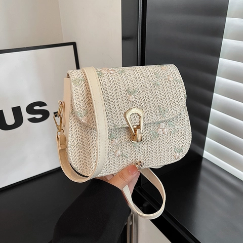 Women Straw Woven Crossbody Bag Flower Embroidery Metal Lock Small Square Shoulder Bag PU Leather Strap Pastoral Style