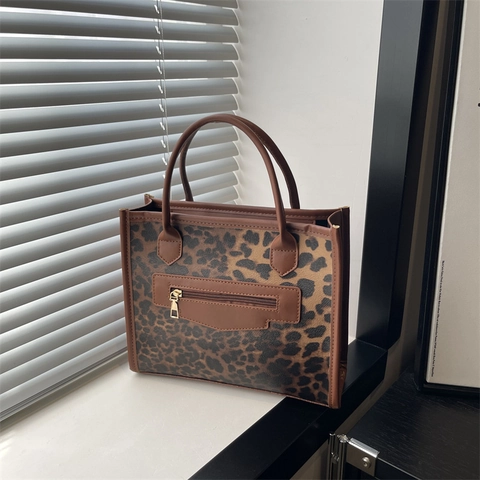 Fashion Leopard Print Tote Bag For Women Large Capacity Synthetic Leather Shoulder Crossbody Bag 2025 New Commuter Handbag