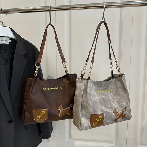 Sac Fourre-Tout Vintage Grande Capacité pour Femmes Cuir PU Toile Sac à Épaule pour Navette Avec Impression de Lettres Patch Chien