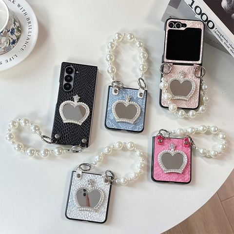 Luxury Heart Mirror Phone Case PU Leather Crocodile Texture With Artificial Pearl Hand Strap Rhinestone Crown Foldable Flip Cover