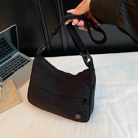 Borsa A Tracolla Mezzaluna Da Donna Nylon Borsa A Spalla Dumpling Con Tracolla Regolabile Urbano Minimalista Zip