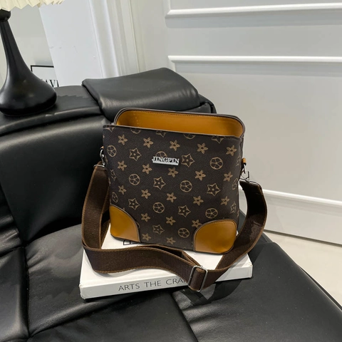 Vintage Monogram Bucket Bag PU Leather Contrast Color Large Capacity Crossbody Shoulder Handbag For Women Wide Strap