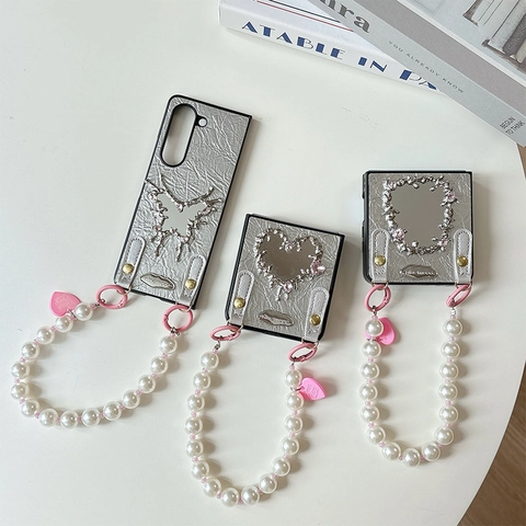 Foldable Screen Phone Case Metallic Silver PU Leather Mirror Heart Butterfly With Faux Artificial Pearl Chain Strap Luxury