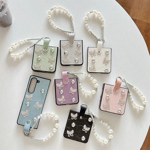 Foldable Phone Case Rhinestone Butterfly Artificial Pearl Bracelet Luxury PU Leather Wrinkle Texture Flip Cover Elegant Accessory