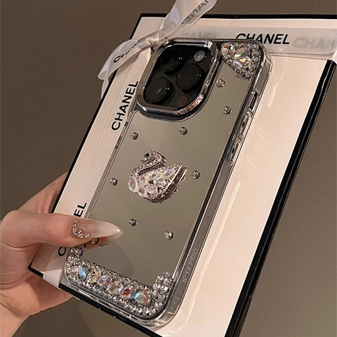 Luxury Rhinestone Swan Phone Case Mirror Electroplated Soft PC Protective Cover For iPhone Women Elegant High End Decor