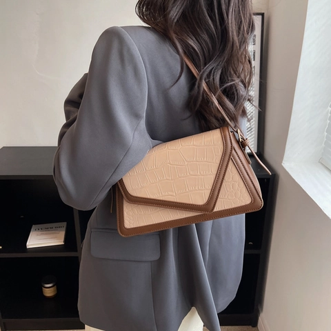 Borsa Tracolla Donna Effetto Coccodrillo Colore Contrasto Pelle PU Patta Asimmetrica Retro Vintage Elegante