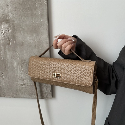 Vintage Woven Texture Handbag PU Leather Horizontal Square Shoulder Bag For Women With Gold Metal Lock And Top Handle