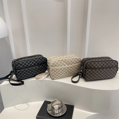 Bolso Bandolera con Monograma de Cuero PU para Mujer Vintage con Estampado de Letra M Bolso de Cámara Bolso de Hombro Cuadrado Pequeño con Correa Ajustable