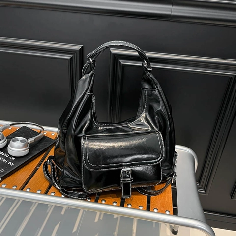 Vintage Women Shoulder Bag Large Capacity Glossy PU Leather Contrast Stitching Retro Hobo Tote Bag Daily Commute Style
