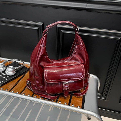Vintage Women Shoulder Bag Large Capacity Glossy PU Leather Contrast Stitching Retro Hobo Tote Bag Daily Commute Style