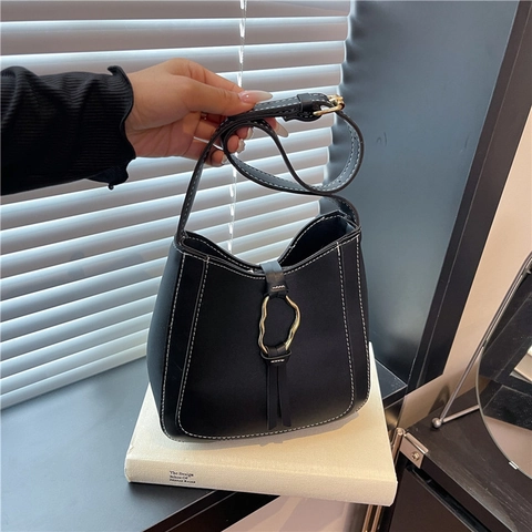 Vintage PU Leder Eimer Schultertasche Mit Weißen Kontrastnähten Und Unregelmäßigem Goldenem Metallring Für Damen Alltag