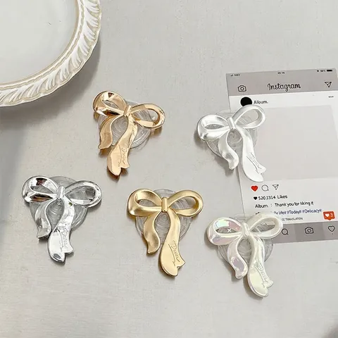 Ausziehbarer Handyhalter Schleife Legierung Zusammenklappbarer Klebegriff Tok Halter Für Smartphones Elegant Glänzend Metallisch Matt