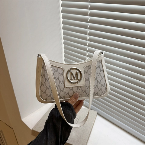 Bolso De Axila Vintage Cuero PU Estampado Monograma M Bolso Baguette Retro Logo Metal Redondo Plata Bolso De Hombro Simple Para Mujer