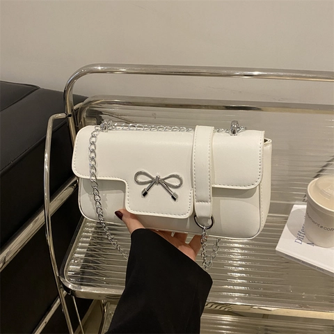 Women Minimalist PU Leather Shoulder Bag With Silver Bow Decor Metal Chain Crossbody Small Square Bag For Daily Commute