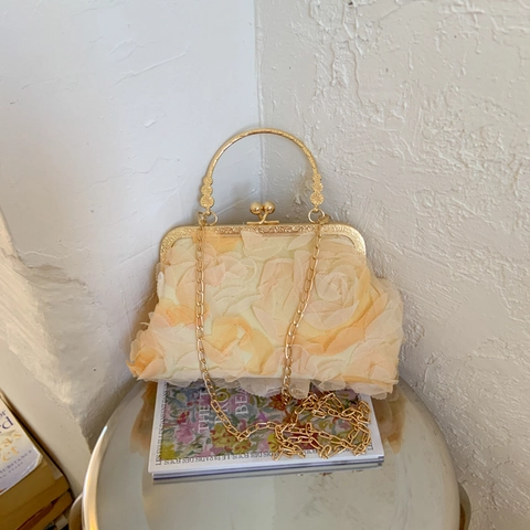 Borsa Da Sera Pochette Decorazione Con Petali Di Fiori 3D Manico In Metallo Tracolla A Catena Matrimonio Romantico Festa Elegante Per Donna