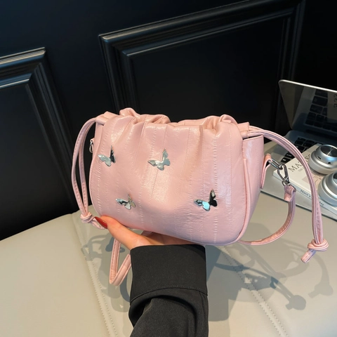 Damen Bucket Bag Aus PU Leder Mit Raffung Und Silbernen Schmetterlingen Kordelzug Schultertasche Mode Trend