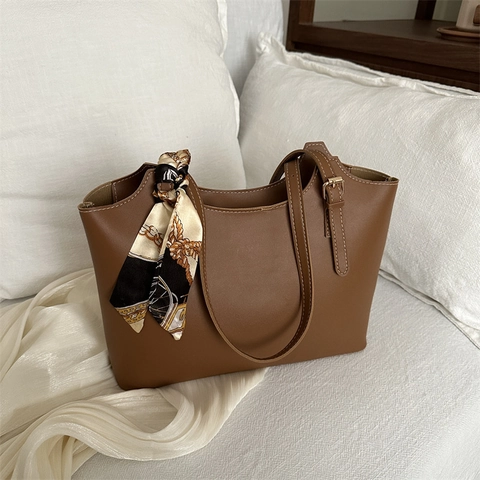 Bolso Tote Grande De Cuero PU Para Mujer Con Pañuelo Decorativo Retro Costura Minimalista Bolso De Hombro Street Style