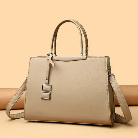 Women Handbag PU Leather Large Capacity Tote Crossbody Bag With Adjustable Strap Metal Pendant Casual Office For Women