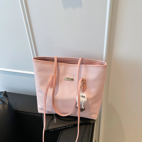 Bolso Tote De Gran Capacidad Para Mujer Cuero PU Textura Tejida Bolso De Hombro Chic Moda Simple Con Accesorio De Peluche