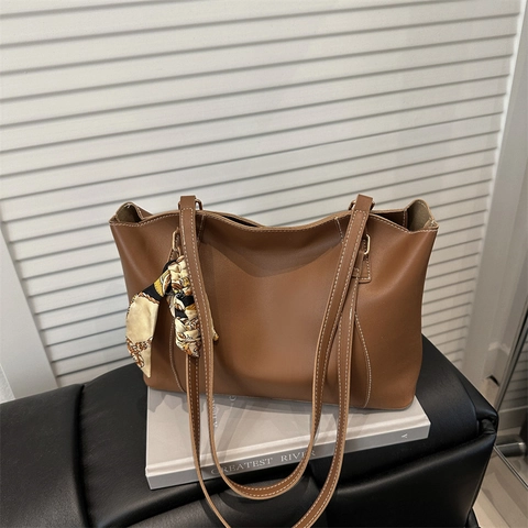 Borsa Tote da Donna in Pelle PU Grande Capacità Con Foulard in Raso Decorativo Cuciture a Contrasto Borsa a Tracolla