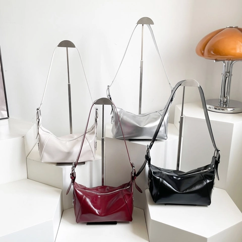 Women Minimalist Glossy PU Leather Underarm Bag Vintage Solid Color Shoulder Bag With Adjustable Strap Fashion Hobo Handbag