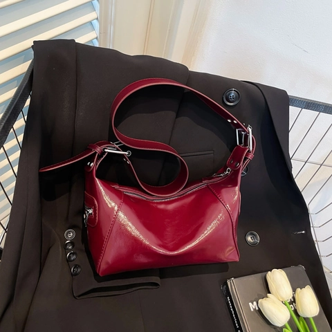 Dames Okseltas Glanzend PU Leer Retro Schoudertas Met Verstelbare Riem Punk Y2K Streetwear Accessoire