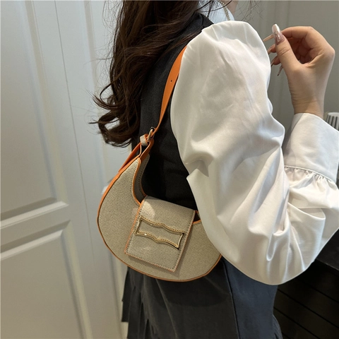 Borsa Hobo Mezzaluna Donna Tela Intrecciata Patchwork Pelle PU Borsa Sottobraccio Spalla Trendy Retro Colore Contrasto