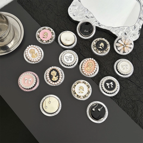 Supporto Per Telefono Vintage Cameo Relief Perla Artificial Lega Magnetico Griptok Cuore Fiocco Floreale Impugnatura Pieghevole Per Smartphone