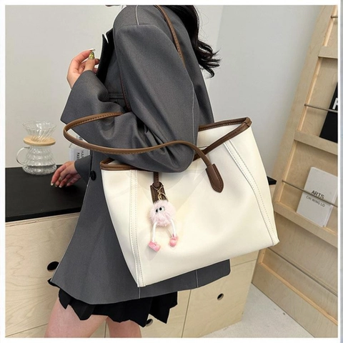 Large Capacity Tote Bag For Women PU Leather Minimalist Shoulder Handbag With Stitching For Work Daily Travel Commuting