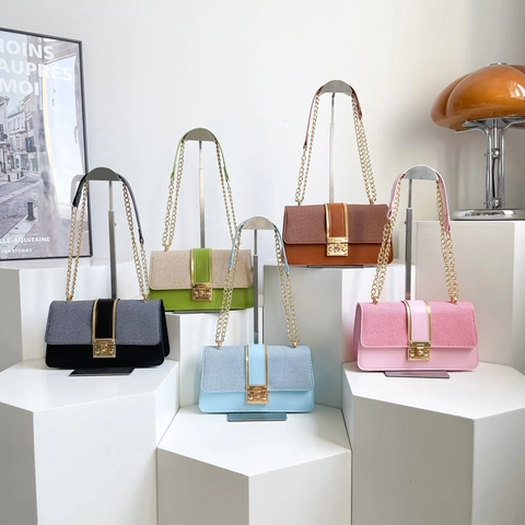 Borsa a Tracolla Patchwork da Donna in Pelle PU Piccola Borsa Quadrata con Colore a Contrasto Catena in Metallo Dorato