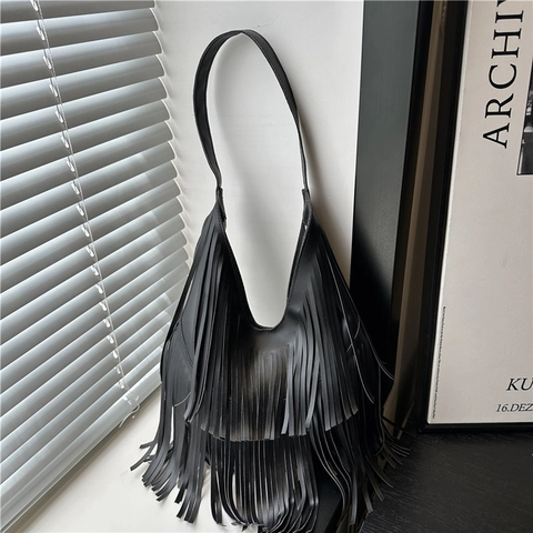 Women Trendy Tassel Shoulder Bag Large Capacity PU Leather Fringe Tote Bag Soft Bohemian Summer Hobo Bag Travel Handbag