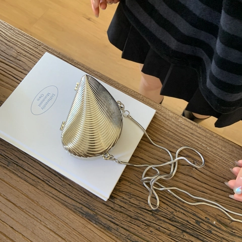Borsa Da Sera A Forma Di Conchiglia Acrilico Guscio Rigido Trama In Rilievo Metallico Pochette Matrimonio Festa