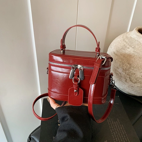 Dames Handtas Van Glanzend PU Leer Retro Box Schoudertas Met Handvat En Afneembare Schouderriem Elegante Kleine Vierkante Tas
